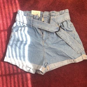 High wasted denim paper bag shorts!